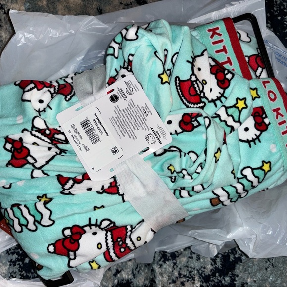 BUNDLE - Juicy couture bra et , longsleeve top KSUBI sheer medium, & hello k pjs - Picture 10 of 12